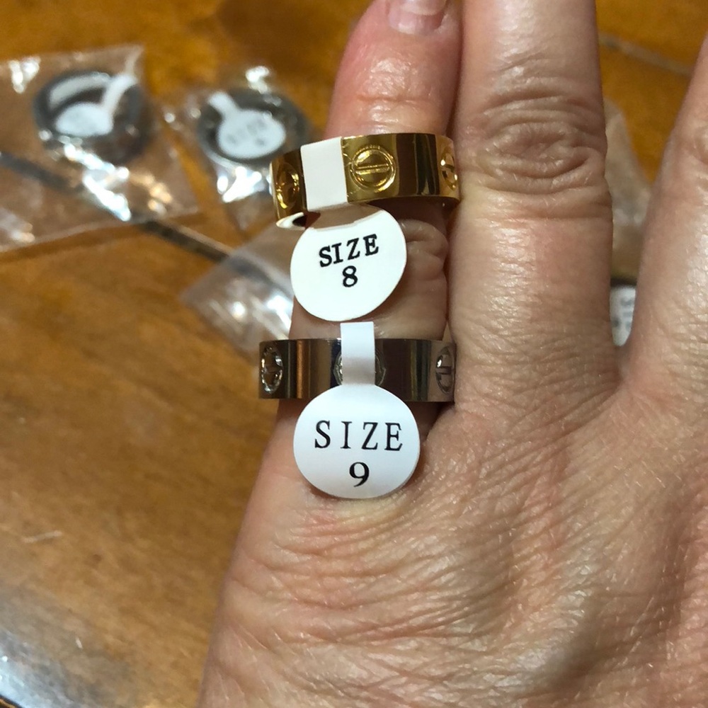 Love screw rings.  Gold. Silver 7,8,9,